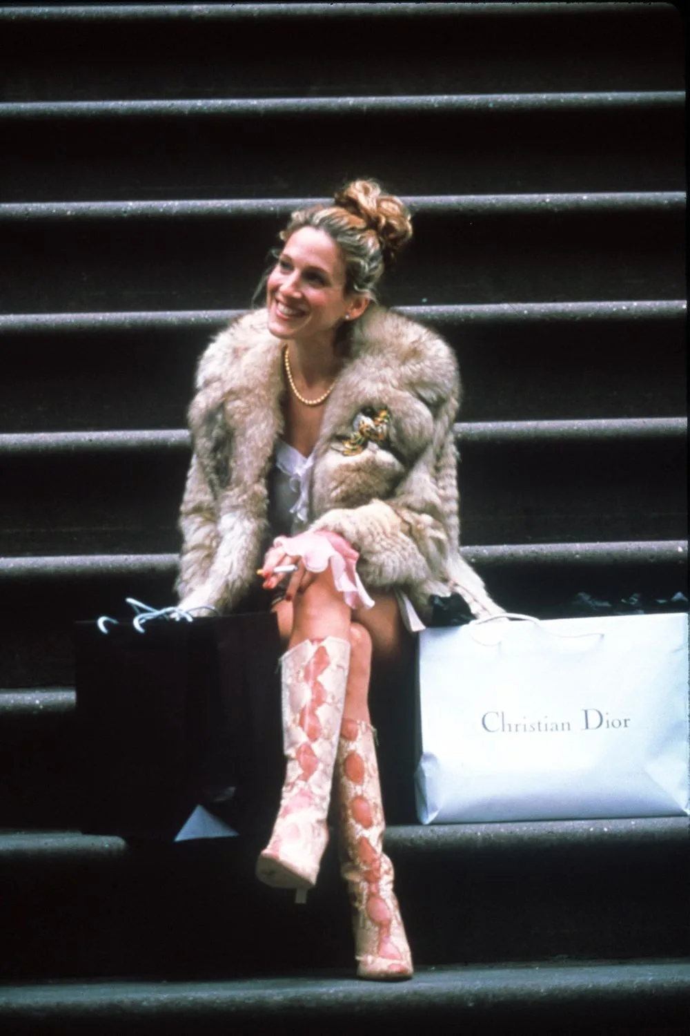 carrie-bradshaw-shopping