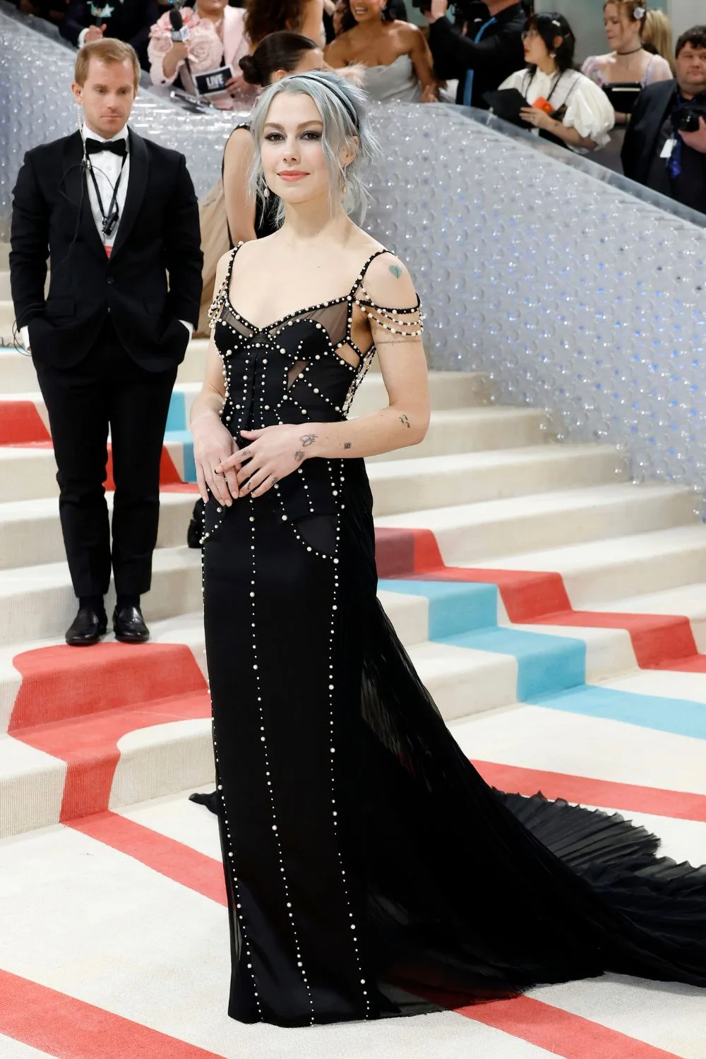 phoebe-bridgers-met-gala