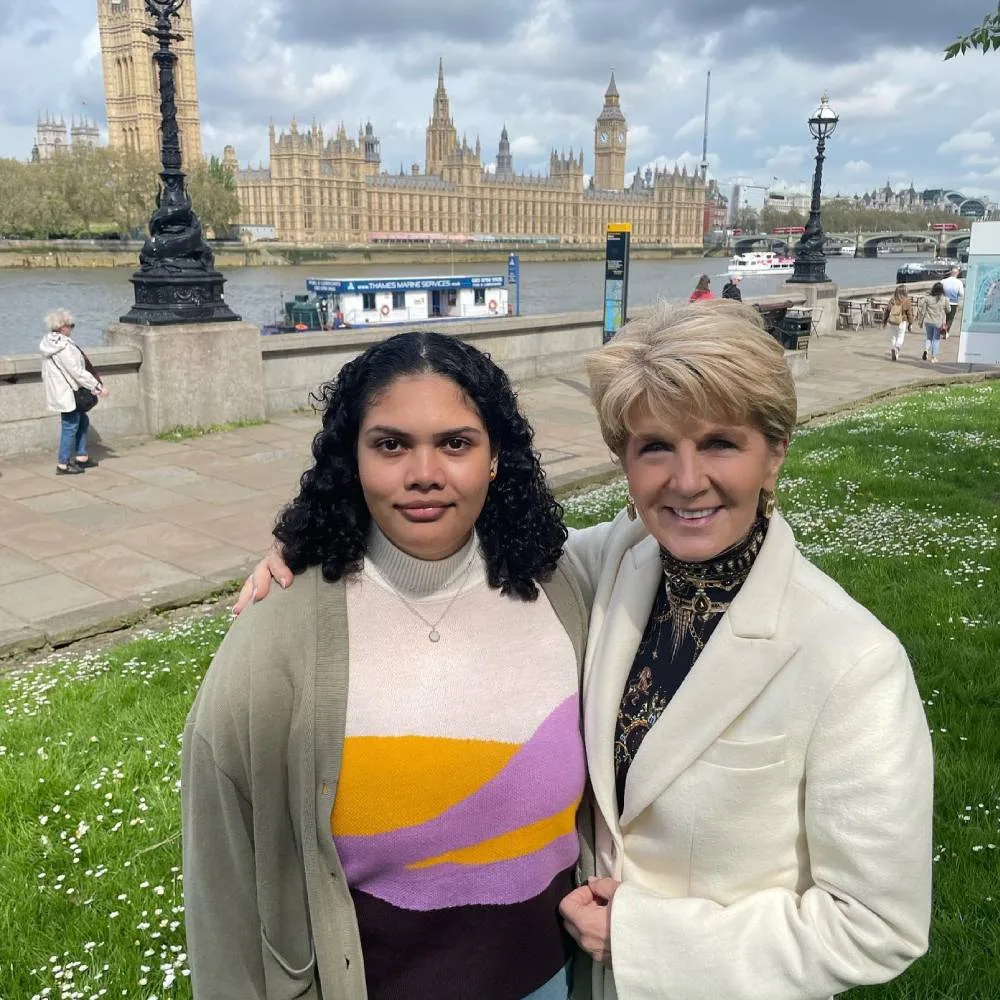 julie-bishop-coronation