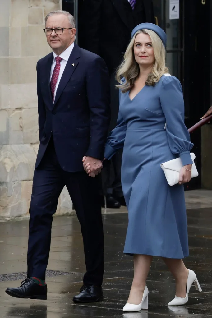 anthony-albanese-jodie-haydon-coronation-king-charles-arrive