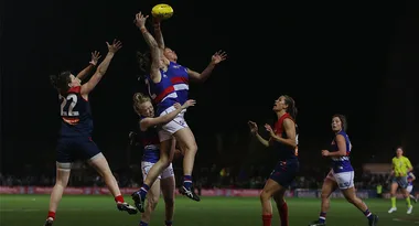 No Boots For Our Female AFL Players? That’s Just Not Cricket