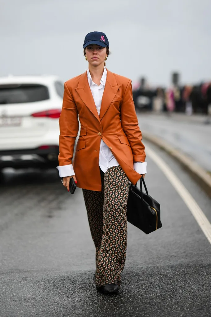 copenhagen-fashion-week-street-style-leather-blazer