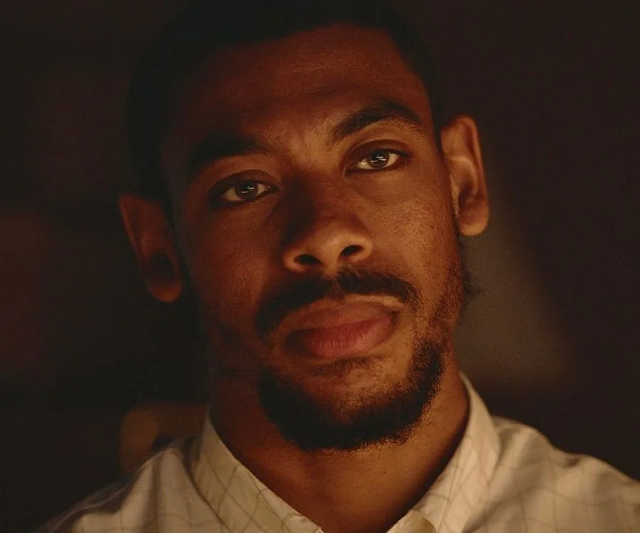 foe-movie-adaptation-aaron-pierre