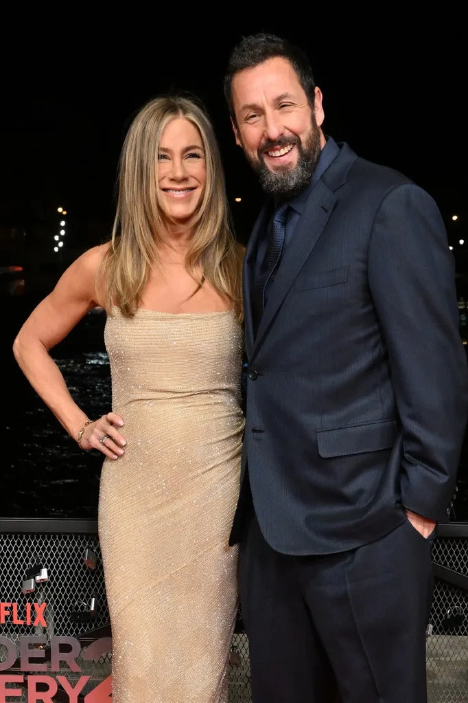 Jennifer Aniston and Adam Sandler