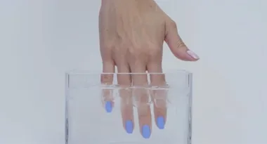 This Nail Polish That Changes Colour Will Blow Your Mind