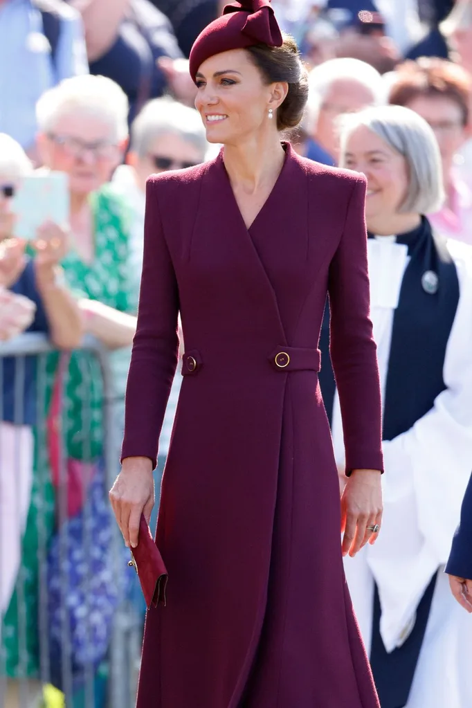 kate-middleton-suits-style-outfits