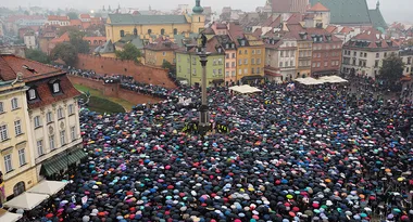 Polish Government Passes Payment Policy For Disabled Newborns To Prevent Abortions