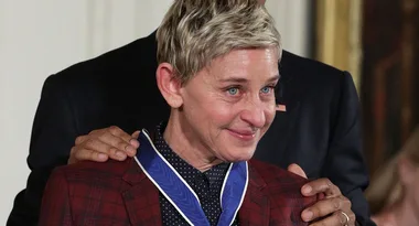 Watch Ellen DeGeneres Tearfully Accept The Presidential Medal Of Freedom