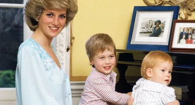 Touching Never-Before-Seen Letters Written By Princess Diana To Go To Auction