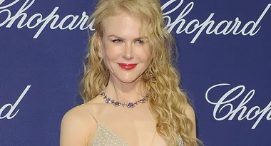 Nicole Kidman Wows In The Dress Hollywood Is Obsessed With