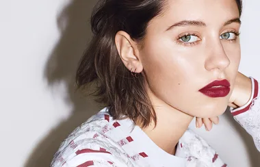 Jude Law and Sadie Frost’s daughter is the new face of Burberry
