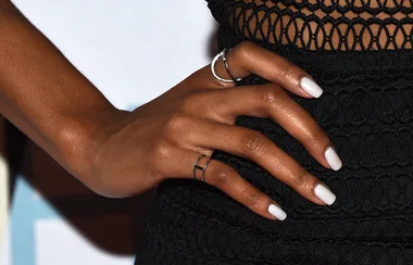 This Woman’s Fingernail Shape Was A Sign She Had Cancer