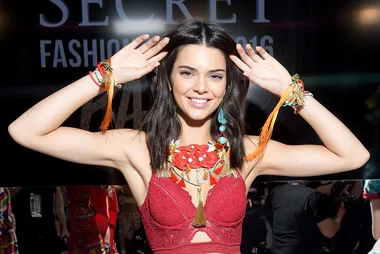 This is what it takes to get abs like Kendall Jenner’s