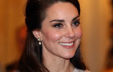 Kate Middleton Dazzled In Head To Toe Sparkles At A Reception Last Night