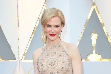 Nicole Kidman’s bizarre Oscars clapping has finally been explained