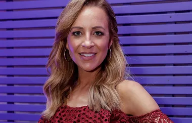 Carrie Bickmore Stuns In Red Off-The-Shoulder Gown At VAMFF