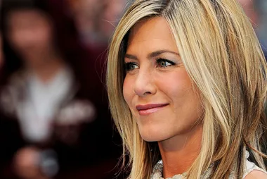 Jennifer Aniston is Coming Back To Our Screens As a Beauty Queen