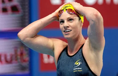 This Australian Swimmer Competed In The Olympics With Endometriosis And *Still* Won Gold