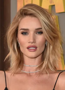 10 Celebrities That Rock Strawberry Blonde | marie claire