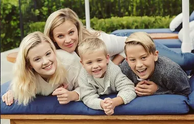 Reese Witherspoon Just Shared The Sweetest Selfie With Daughter Ava