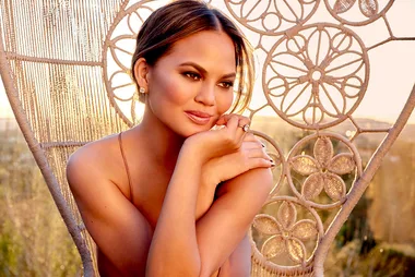 Chrissy Teigen’s Make-Up Palette Is Available in Australia As Of Today