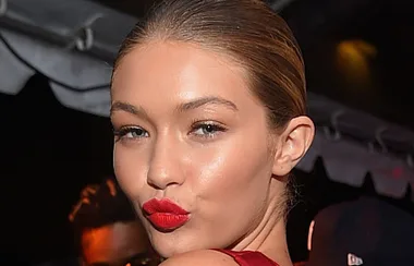 Gigi Hadid Looks Next Level Gorgeous With A Pixie Cut