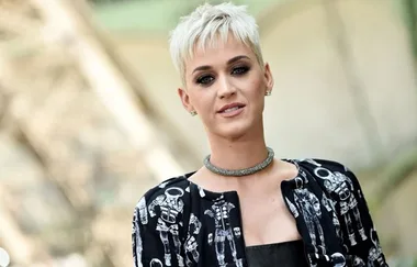 American Idol Regrets Hiring Katy Perry After Seeing Her Fail Hosting The VMAs
