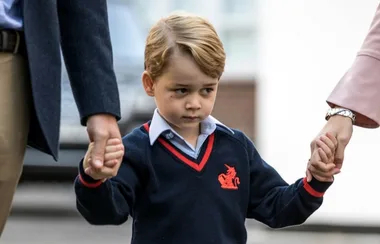 This Is Why Prince William Always Holds Prince George’s Hand