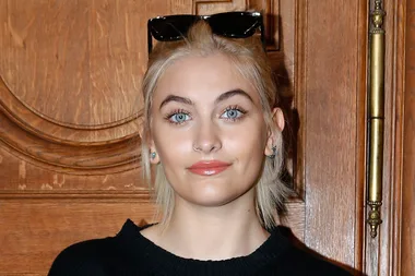 Paris Jackson Goes Completely Makeup-Free On The Red Carpet