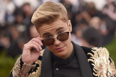 Justin Bieber Has A New – Famous – Girlfriend