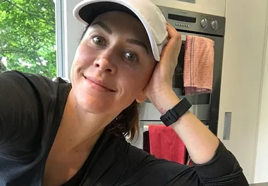 “I Would Binge On Food Then Starve Myself For Long Periods.” How I Overcame My Obsession With Weight