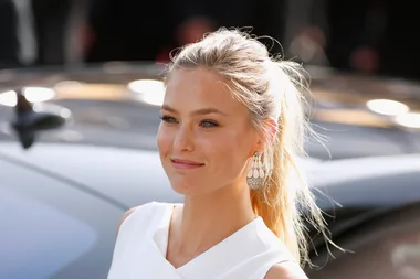 Victoria’s Secret Model Bar Refaeli Welcomes Baby Girl