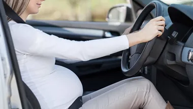 Best tips for driving while pregnant