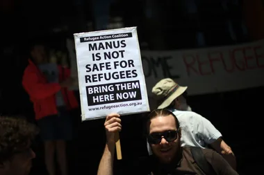 You Need To Read These Sickening Live Tweets From Manus Island