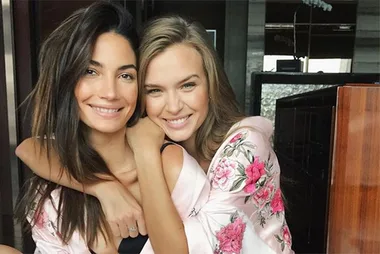 All The Victoria’s Secret Angels Are Getting This 1 Facial Pre-Show