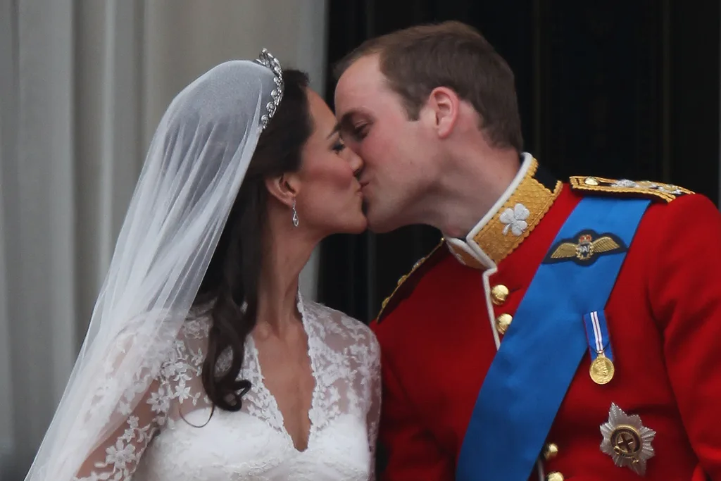 William Kate Wedding Kiss