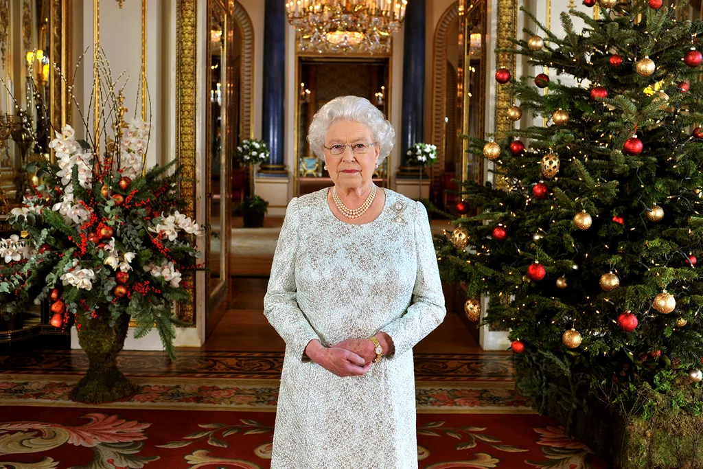 queen christmas