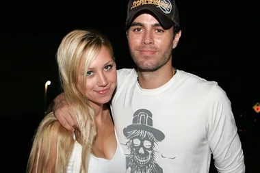 Enrique Iglesias And Anna Kournikova Share The First Photo Of Their Twins