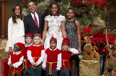 The Obama Family Christmas Card Has The Internet Very Upset