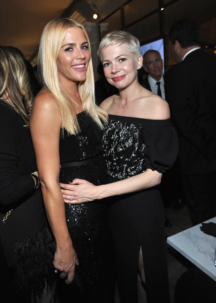 michelle williams busy philipps golden globes