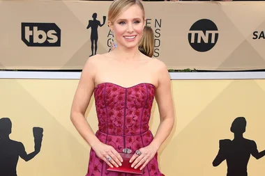 People Can’t Stop Talking About Kristen Bell’s Opening Monologue At The SAG Awards