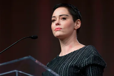 Rose McGowan Recounts Alleged Rape By Harvey Weinstein In New Memoir