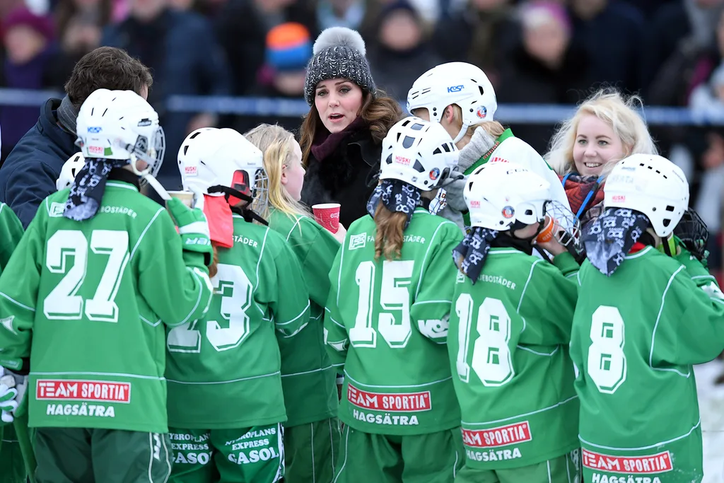 kate middleton ice hockey