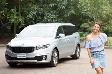 Kia Carnival, the car that will fit 8 people