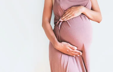 Sheet Masks For Baby Bumps Are An Actual Thing Now