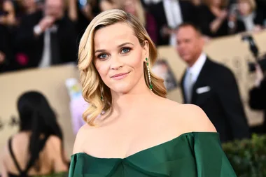 Reese Witherspoon Isn’t Afraid To Show-Off Her Grey Hair