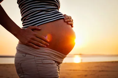 New Mum Stuns The Internet With Underwater Birth In The Red Sea