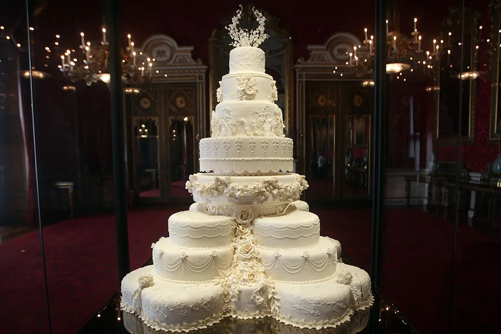 kate middleton wedding cake