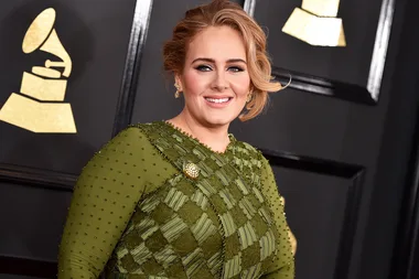 Absolute Legend Adele Had A ‘Titanic’-Themed 30th Birthday Party