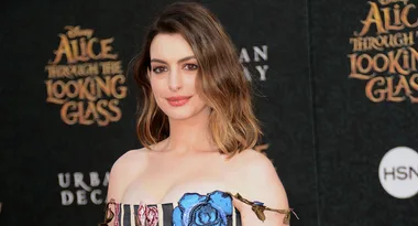 Anne Hathaway Says She’s ‘More Confident’ After Having A Baby